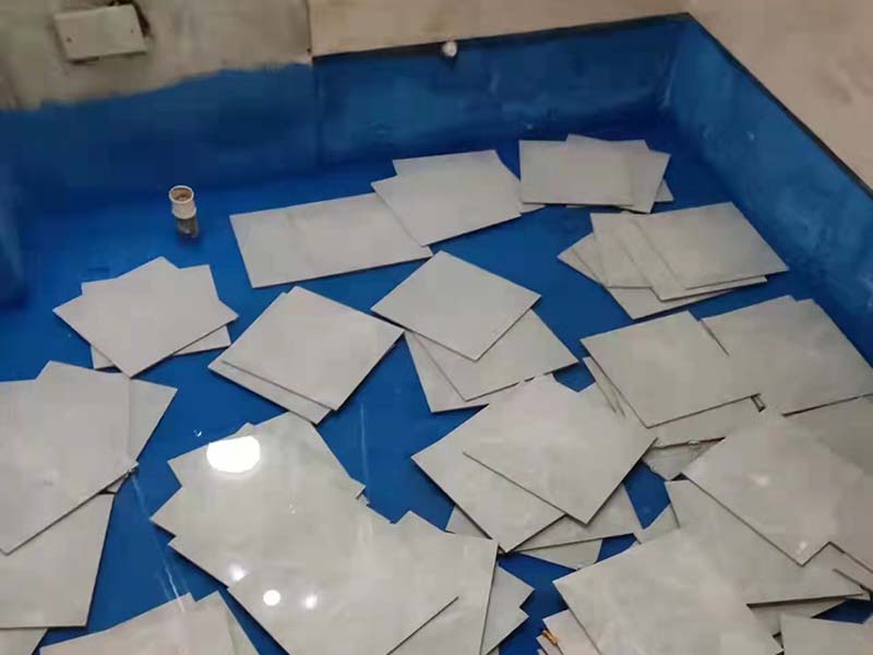 衛生間改造不想拆瓷磚怎么翻新？衛生間裝修費用大概多少錢？(圖4)