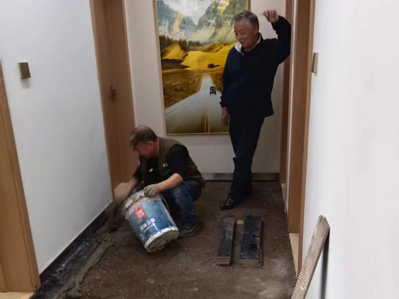 南京木門翻新在哪里找師傅